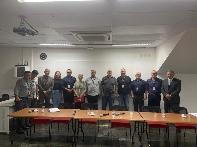 Associados fundadores reunidos após a assembleia de fundação da AudTCE/BA, julho de 2025