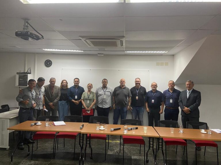 Associados fundadores reunidos após a assembleia de fundação da AudTCE/BA, julho de 2025